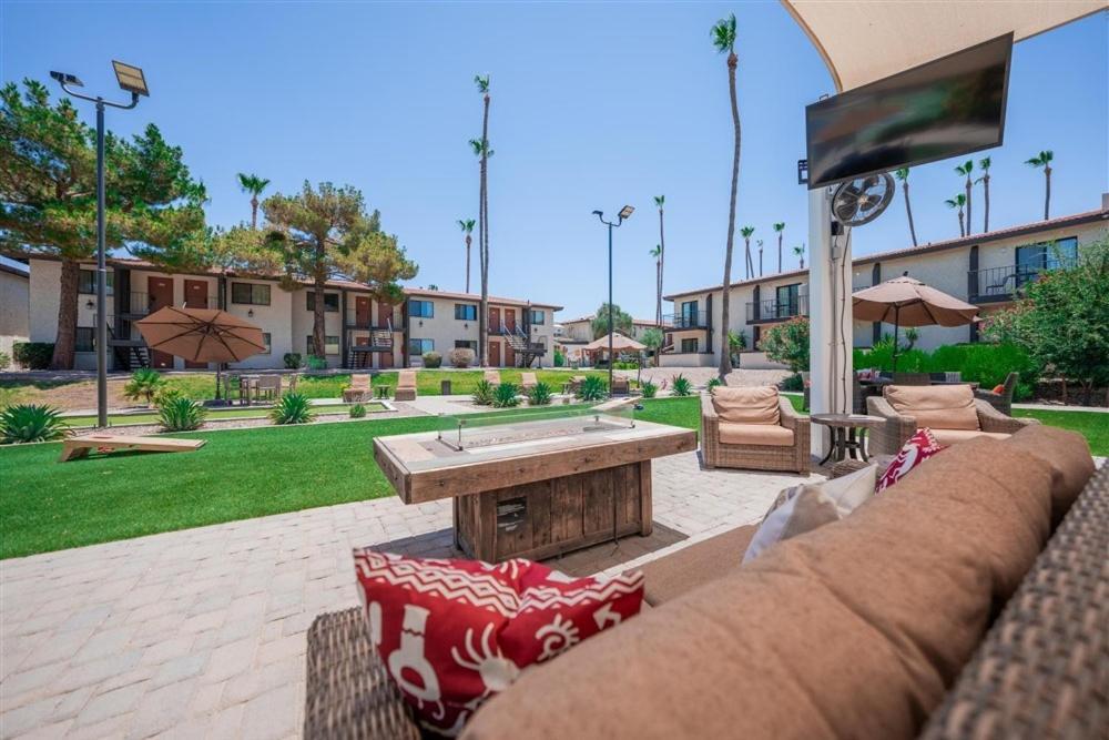 138 Fully Furnished, Amenities Galore Scottsdale